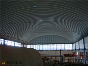 什么是無梁金屬拱形屋面？